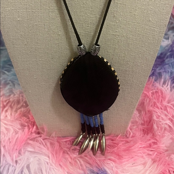 Colorful Beaded Pendant Necklace - Picture 5 of 6